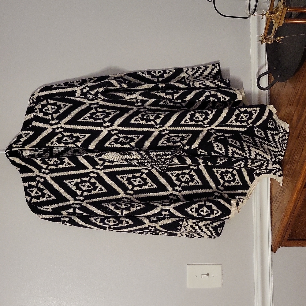 Knox Rose Cardigan size M